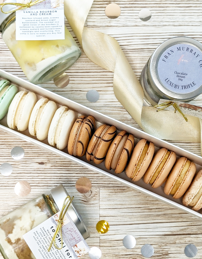 Holiday Dessert Set